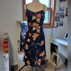 NWT LOFT Women's Dress Knee Length Pattern Sundress Size 4P